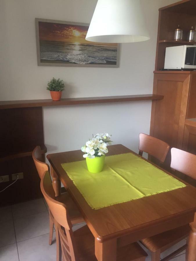 Apartmán Casa Palazzo Desenzano del Garda Exteriér fotografie