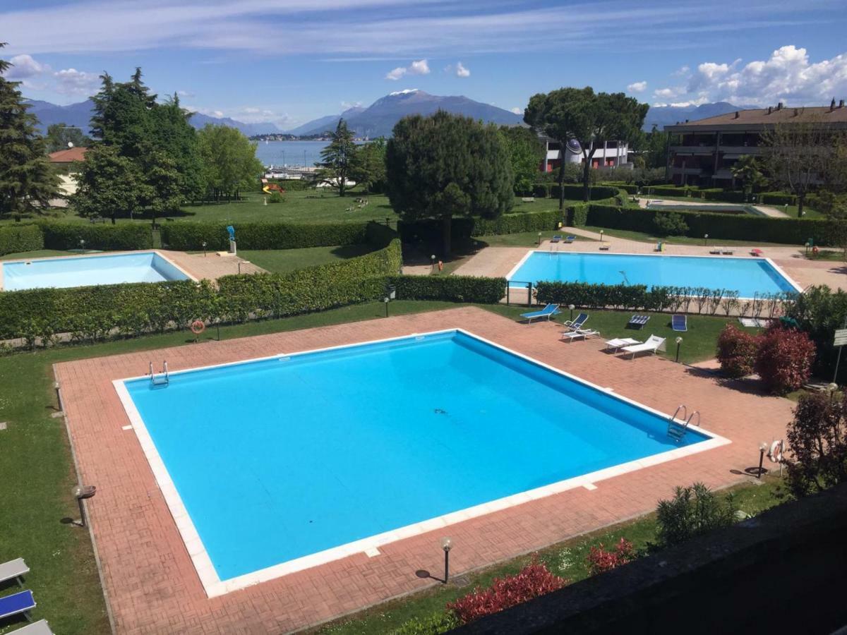 Apartmán Casa Palazzo Desenzano del Garda Exteriér fotografie